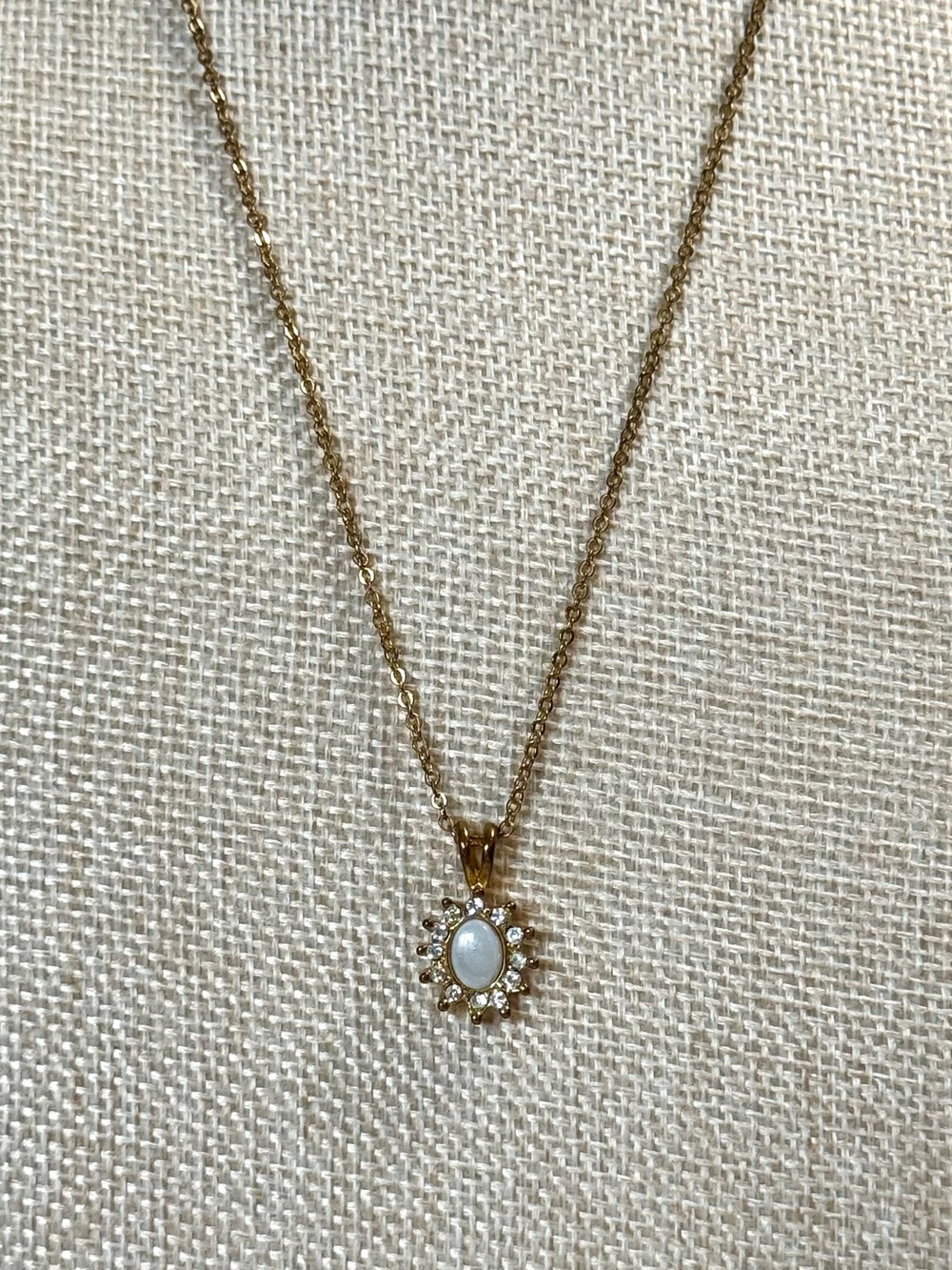 Vintage Milky Quartz Sunburst Necklace Gold Tone Rhinestone Pendant